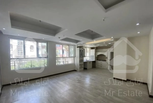 89 متر / دو‌خواب / غرق نور