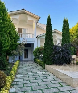 ویلای جنگلی تشبندان/۴۰۰زمین/۲۰۰بنا/۳خواب مستر