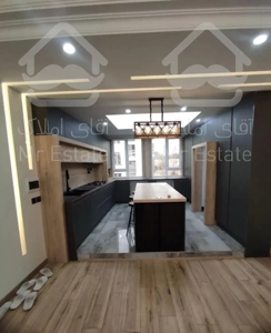 90 متر /آلاله شرقی/ ویو دار روبه آفتاب