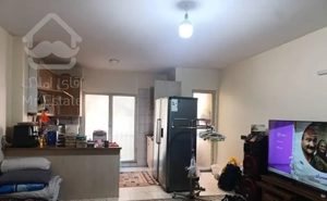 املاک، ۶۰ متر پارکینکدار