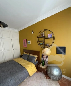 ۱۱۰ متر دو خواب موقعیت اداری  لارستان - ولیعصر