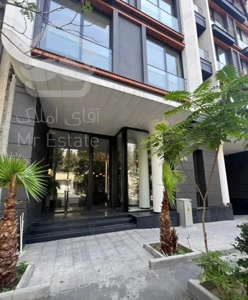 نیاوران / ۱۱۰ متر /فول مشاعات منطقه / ویو دار