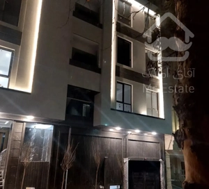 آپارتمان ۱۰۰ متری