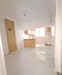 فروش آپارتمان ۳۲ متری ۱ خوابه طبقه ۲ در شمشیری