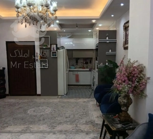 ۸۴ متری نوساز دوبلکس سرنبش بیست متری / کاشانی