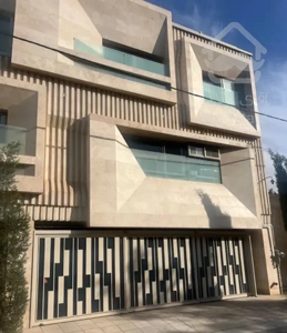 ۱۶۰ متر ۳خواب جنوبی صفر شرکتی