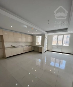 ۱۰۰متر/فول امکانات/استادمعین/سالن پرده خور/گذر پهن