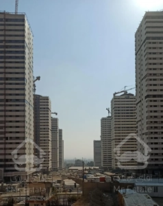 ۱۱۴ متر شمالی بدون مشرف طبقه ۱۴ برجهای خرازی