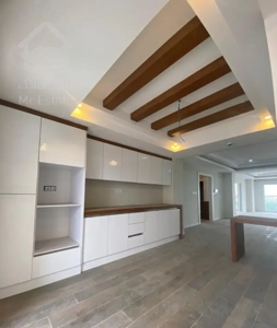 فروش آپارتمان ۱۷۸ متری ۳ خوابه خ شریعتی