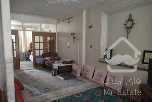 ویلایی ۲۱۰ متری دو طبقه