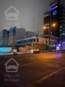 فروش خاص ترین پلاک اداری تجاری ایران