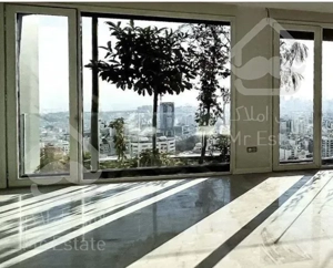 ۱۹۰ متر ۳ نبش *غرق نور*