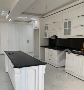 ۱۵۰ متری ۳ خوابه فول امکانات متریال قوی