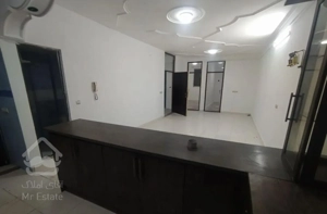 واحد ۶۳ متری / طبقه اول / تک سقف / خیابان آزموده