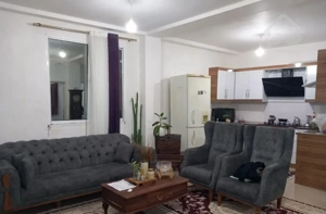 آپارتمان 2خوابه آسانسوروپگیج دار
