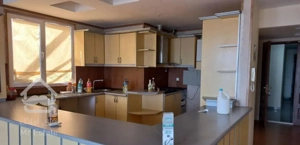 آپارتمان ۹۰ متری در مجتمع مسکونی  سرخرود