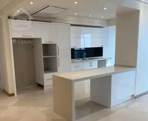 132متر محمودیه 2پارکینگ سندی