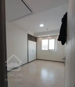 واحد ۱۰۵متری برج شیک و زیبا/کوهک/چیتگر