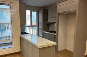 ۹۶ متر نوساز فول امکانات/سنایی/خردمند شمالی