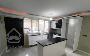 گلبرگ‌غربی/۵۰متر تکواحدی با‌ پارکینگ/ بازسازی شده