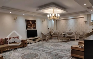 ۹۵ متر /فول امکانات/خوش نقشه/بریانک