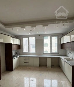 ۸۵متر/ سه ساله/ فول امکانات/ پونک