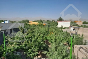 باغ ویلا ۱۵۰۰ متر در بخش کهک روستای توریستی میم