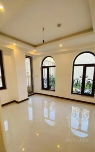 فروش آپارتمان ۱۸۰ متری نوساز