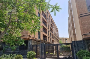 پاسداران/شهید عراقی/ ۱۰۵متر/ نوساز/ فول مشاعات