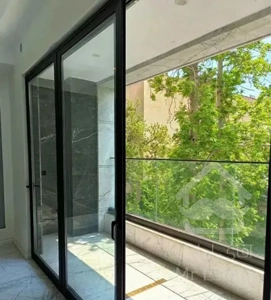 ۲۰۰ متر / ۳ خواب / مدرن نوساز / فول مشاعات / یاسر