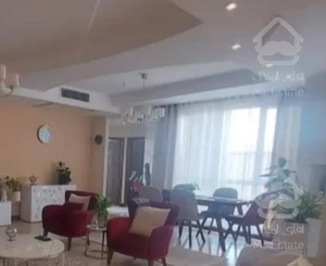 ۱۴۵ متر + ۳۰ متر حیاط خلوت کوهک چیتگر