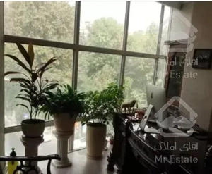 بر اصلی ( ۲ طرفه نیاوران ) ۸۵ مترموقعیت اداری