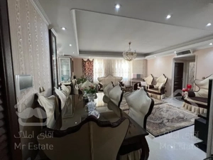 ۸۶ متر سالن پرده خور لوکیشن تاپ