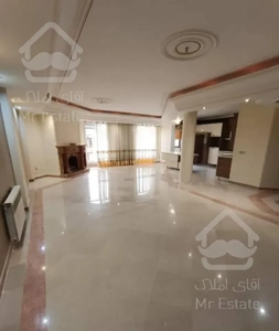 آپارتمان ۱۶۸ متر ۳ خوابه اختیاریه