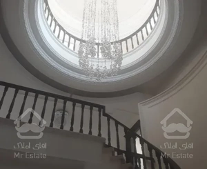 1000 متر / ویلایی تریبلکس / فول مشاعات / دربست