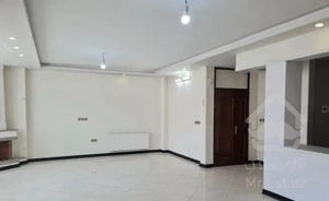 ۱۱۰متر ۲خواب طبقه ۲ بازسازی شده تک واحدی مهرآباد