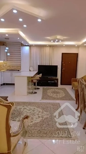 105متر 2خواب 8واحدی فاقد پارکینگ و اسانسور