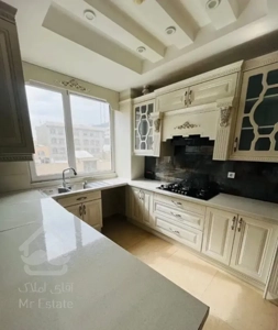 ۸۰متر/نوساز/فول امکانات/ تاپ لوکیشن/لاکچری