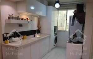 ۶۵متری ۲خواب/ نما تراورتن