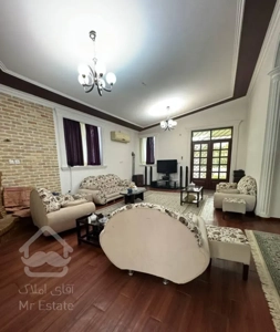 فروش ویلا ۴۵۰ متری در شهرک فرزاد شهر