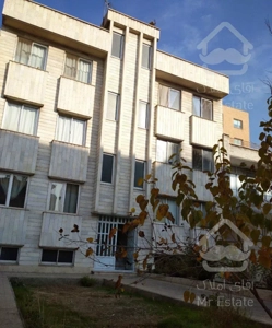 ۹۰ متری دو خوابه