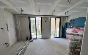 جردن مستغلات ۱۳۵ متر زمین ۳۱۵ متر بنا