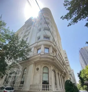 دروس ۳۵۰متر ۳جهت نور ۴پارکینگ فول مشاعات