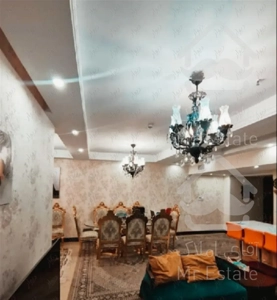 ۸۵ متر فول میدان حر