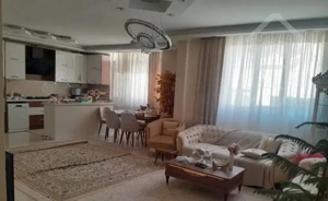 ۸۶ متر ۲ خواب خطی رو به آفتاب در کوی مهران