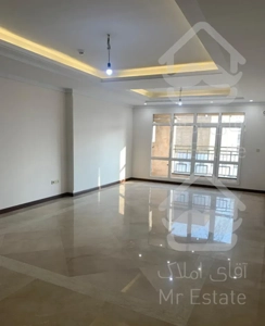 ١٣٥ متر / ٣ خواب/ نور مستقیم آفتاب/شیخ بهائى