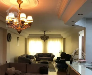 ۶۸ متر ،یک خواب ،فلکه اول صادقیه