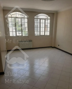 آپارتمان ۷۰ متری / دو خوابه / غرق نور