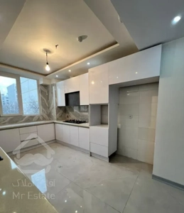 ۱۰۳متر دو خوابه نوساز کلید نخورده