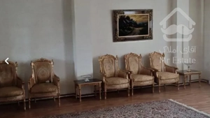 اپارتمان در خیابان دانشگاه